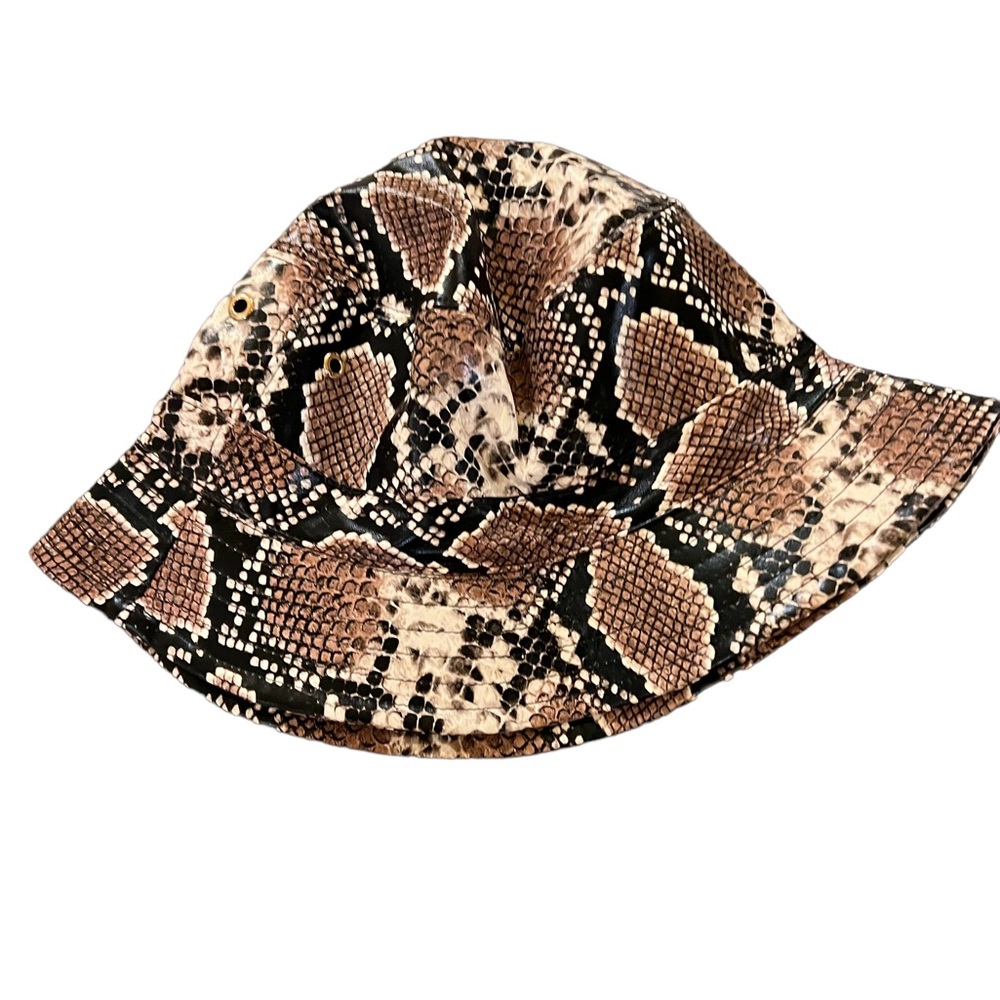 Super Cute Bucket Hat - Picture 2 of 3